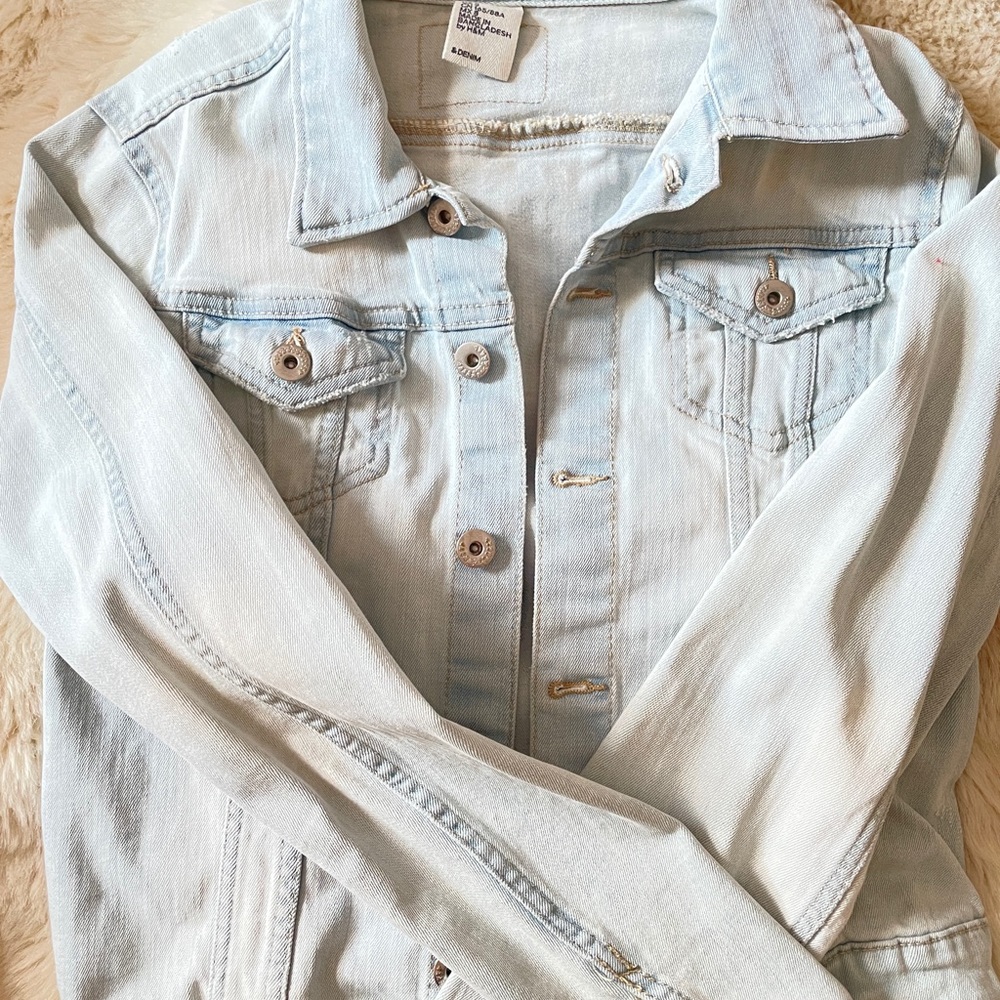 Light wash jean jacket